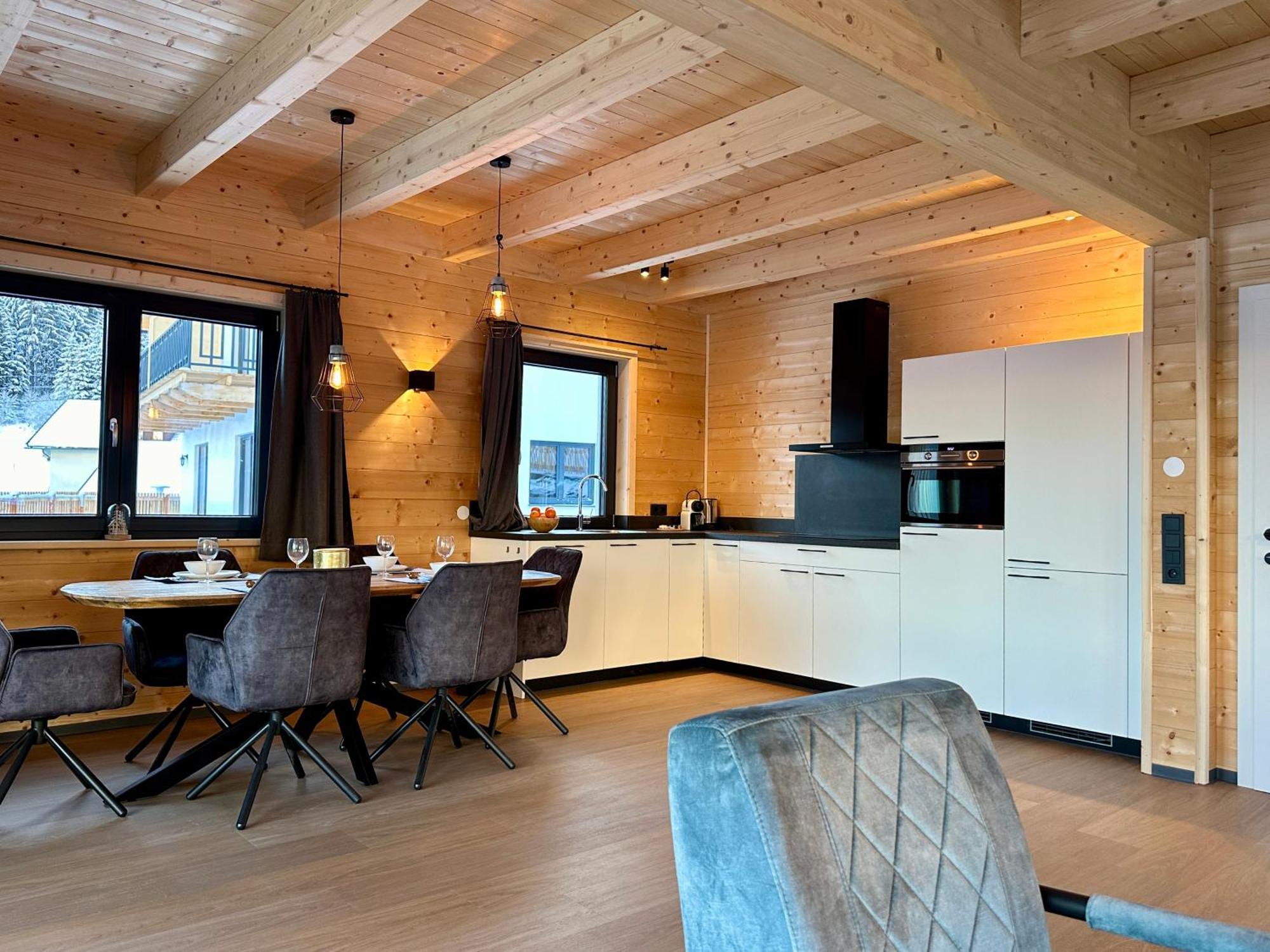 Clofers Nature Chalets Obermoeschach Hermagor-Pressegger See Bagian luar foto